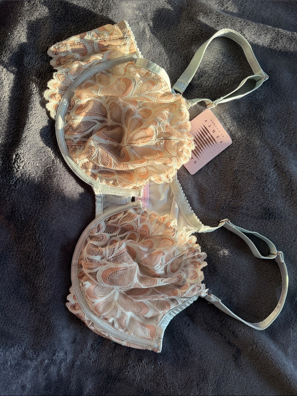 Savage X Fenty Lace Underwire Bra - Cream & Blush